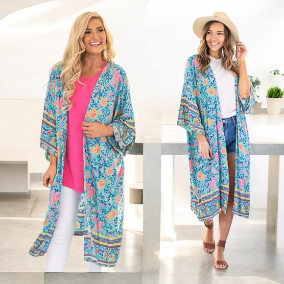 Marleylilly floral Kimono open front, oversized one size fits most. - Picture 1 of 11